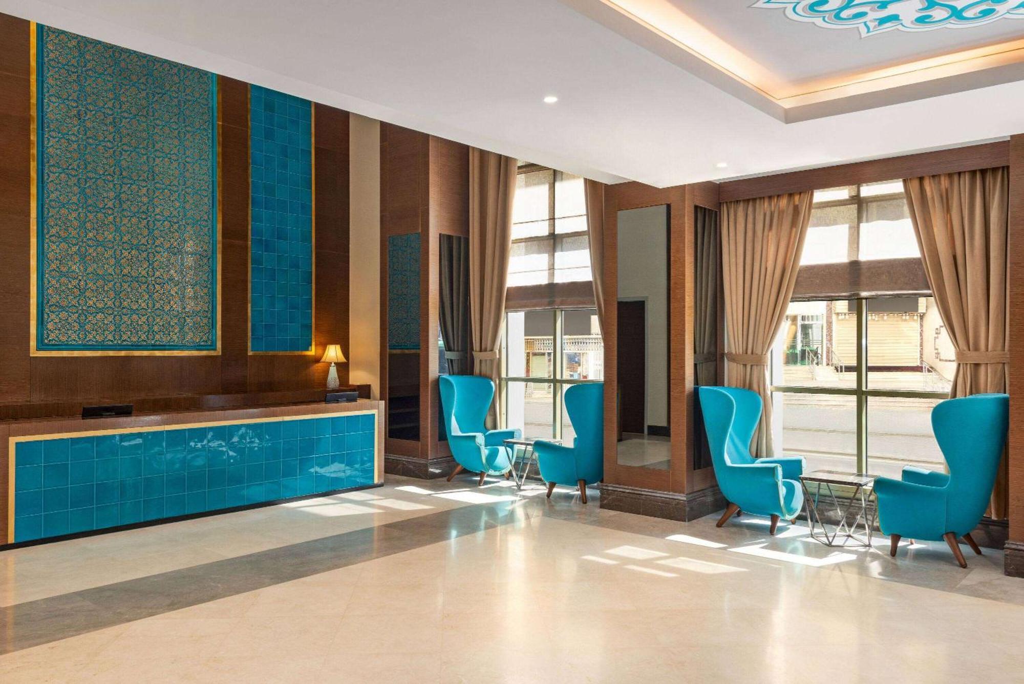 Ramada By Wyndham Makkah Zad Al Tayseer Mecca Exterior foto