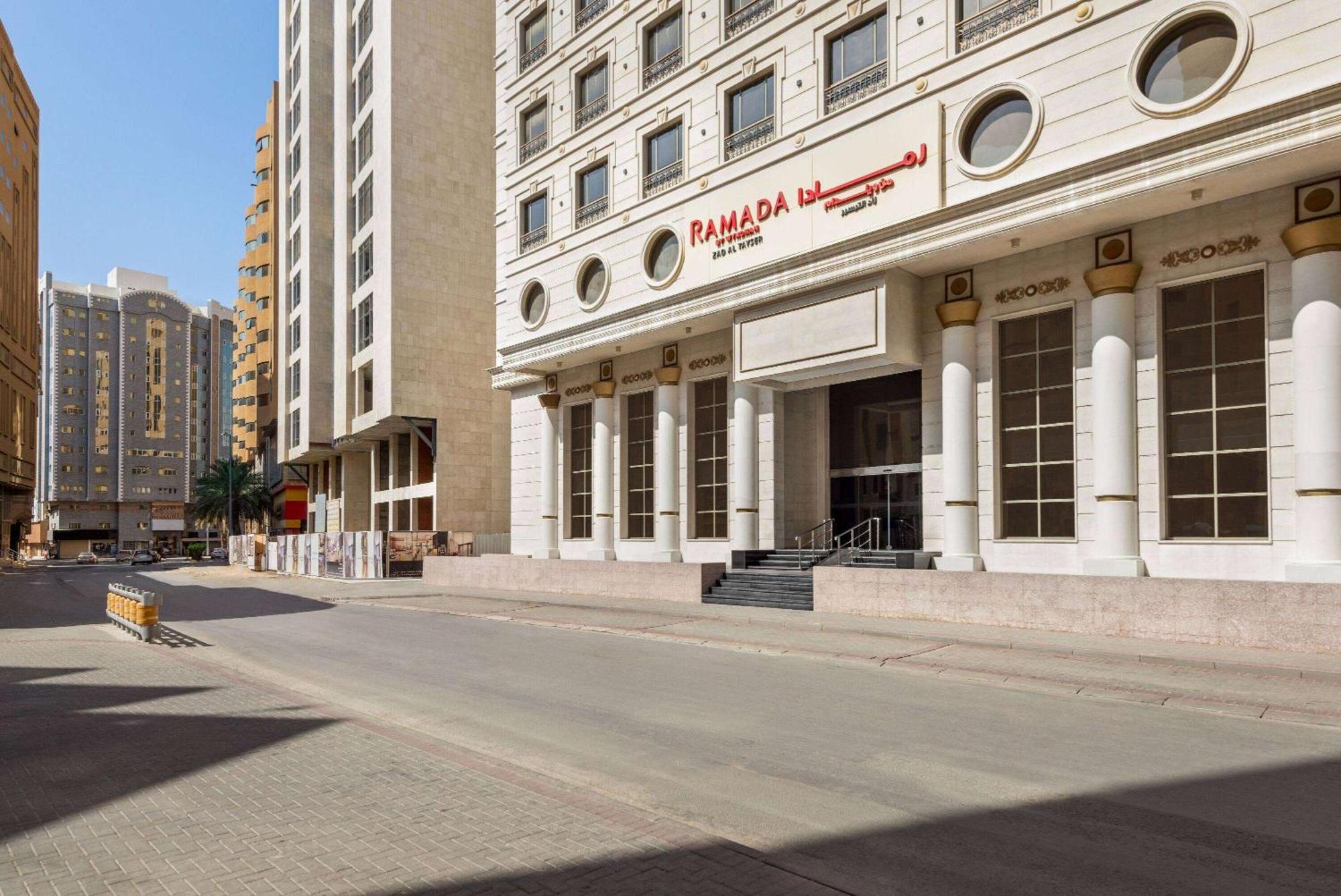 Ramada By Wyndham Makkah Zad Al Tayseer Mecca Exterior foto