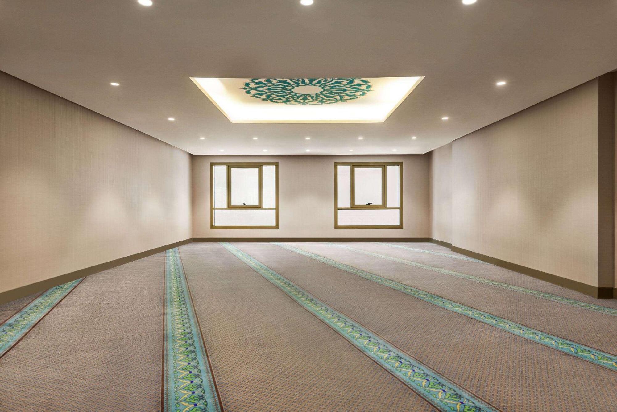 Ramada By Wyndham Makkah Zad Al Tayseer Mecca Exterior foto